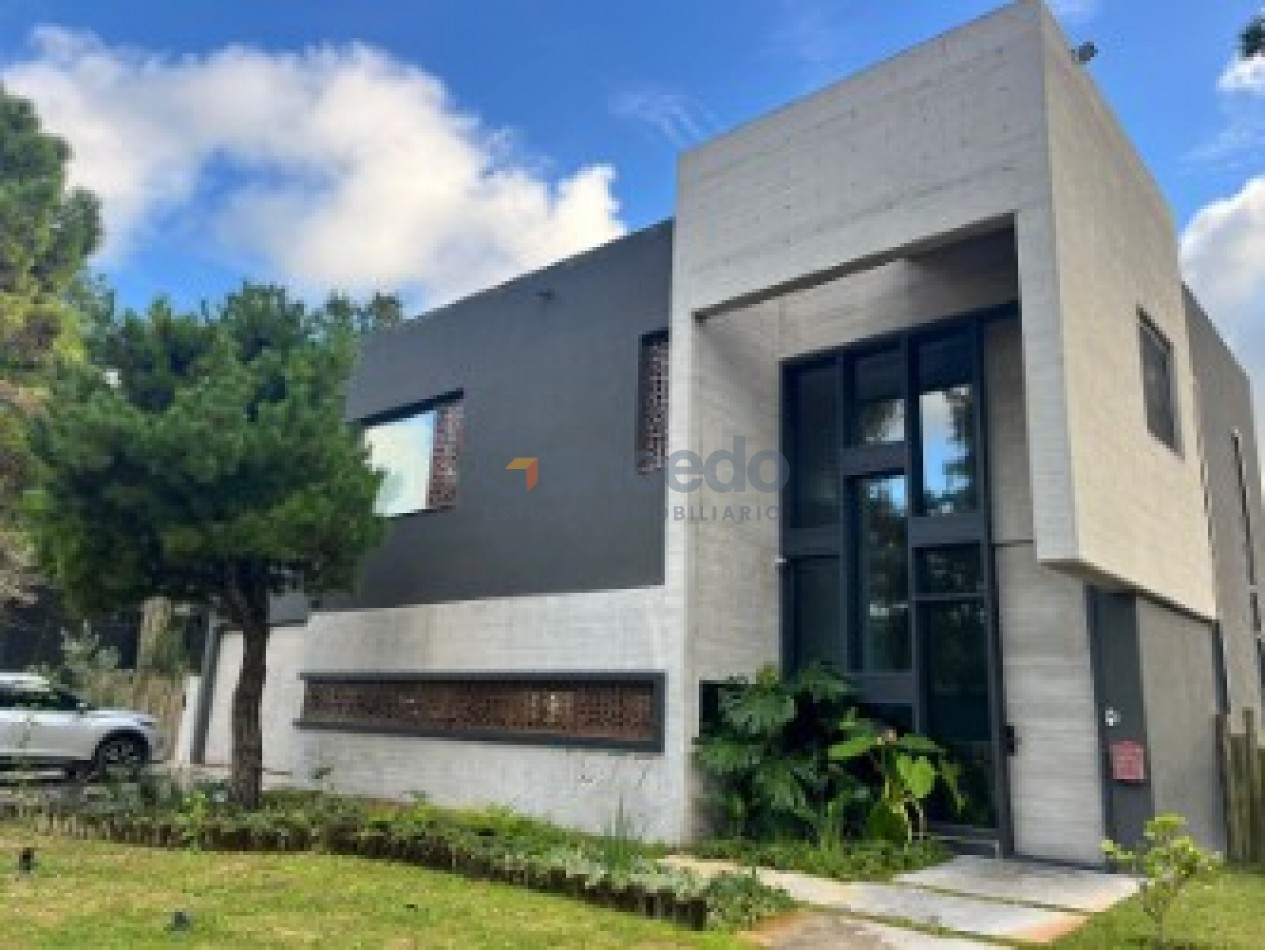 CASA EN ISLA DEL GOLF CON PILETA  PINAMAR ALQUILER TEMPORAL