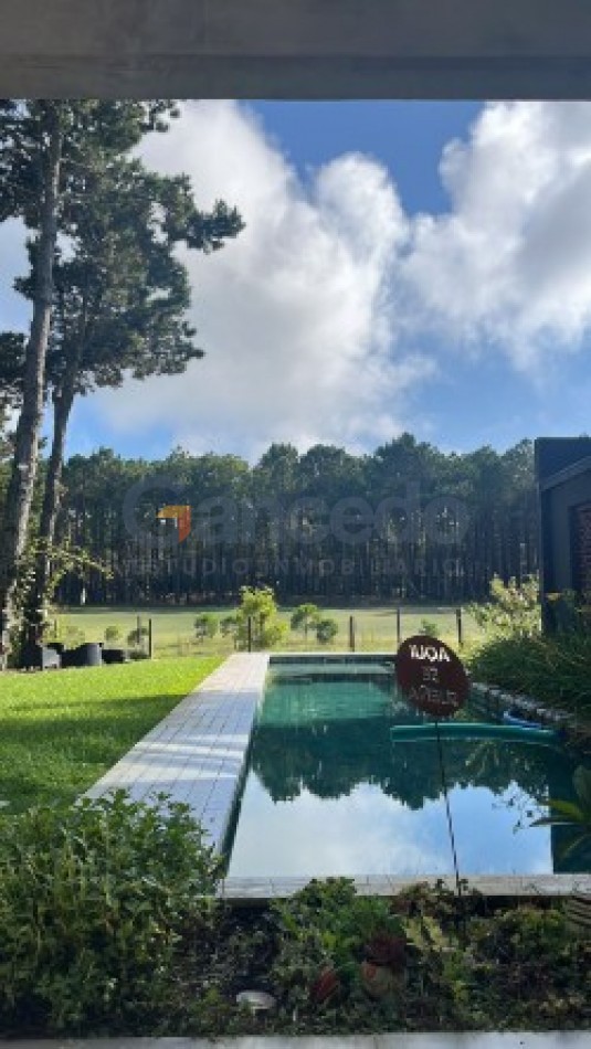 CASA EN ISLA DEL GOLF CON PILETA  PINAMAR ALQUILER TEMPORAL