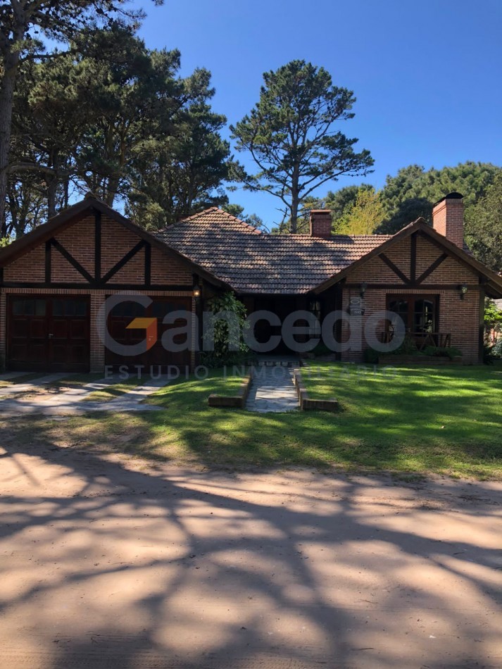 Casa Zona Nuevo Golf Pinamar en Alq temporal