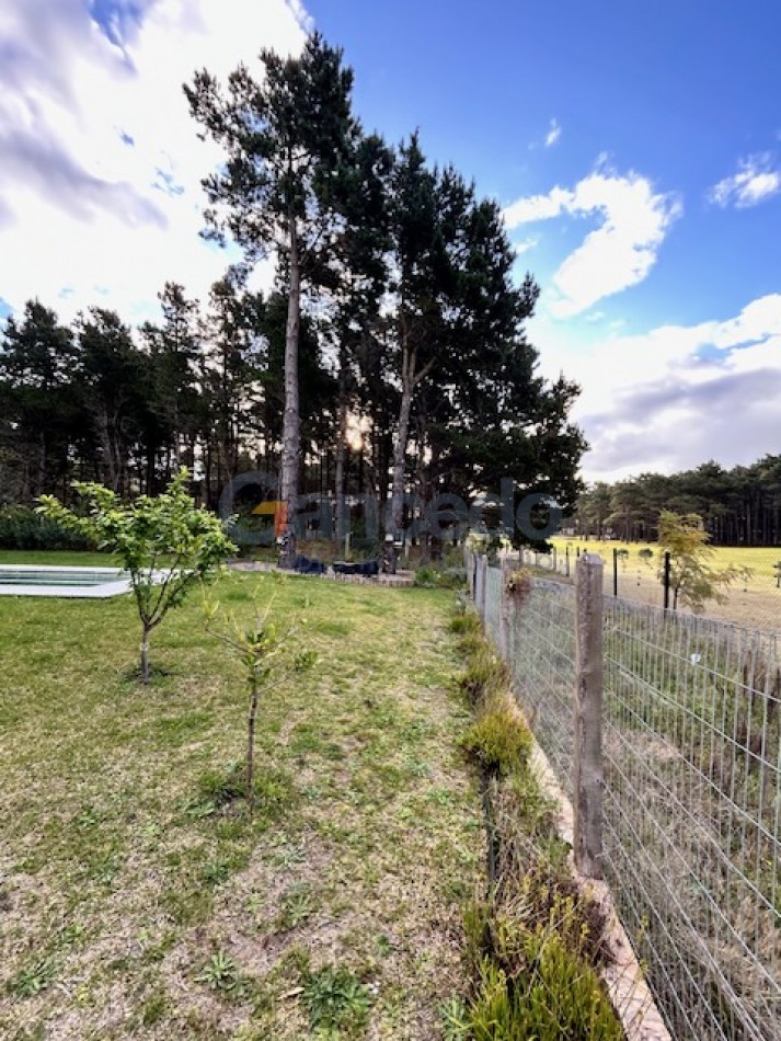 CASA EN ISLA DEL GOLF CON PILETA  PINAMAR ALQUILER TEMPORAL