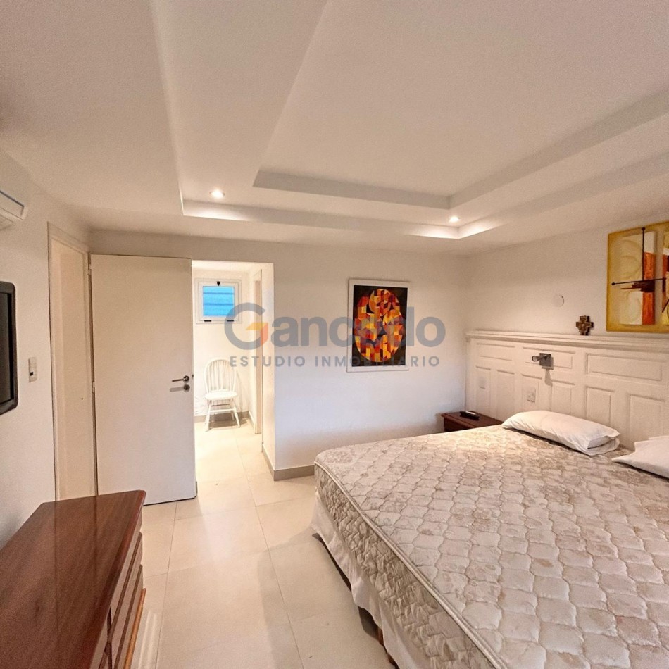 Casa en venta en Pinamar - Zona Iglesia