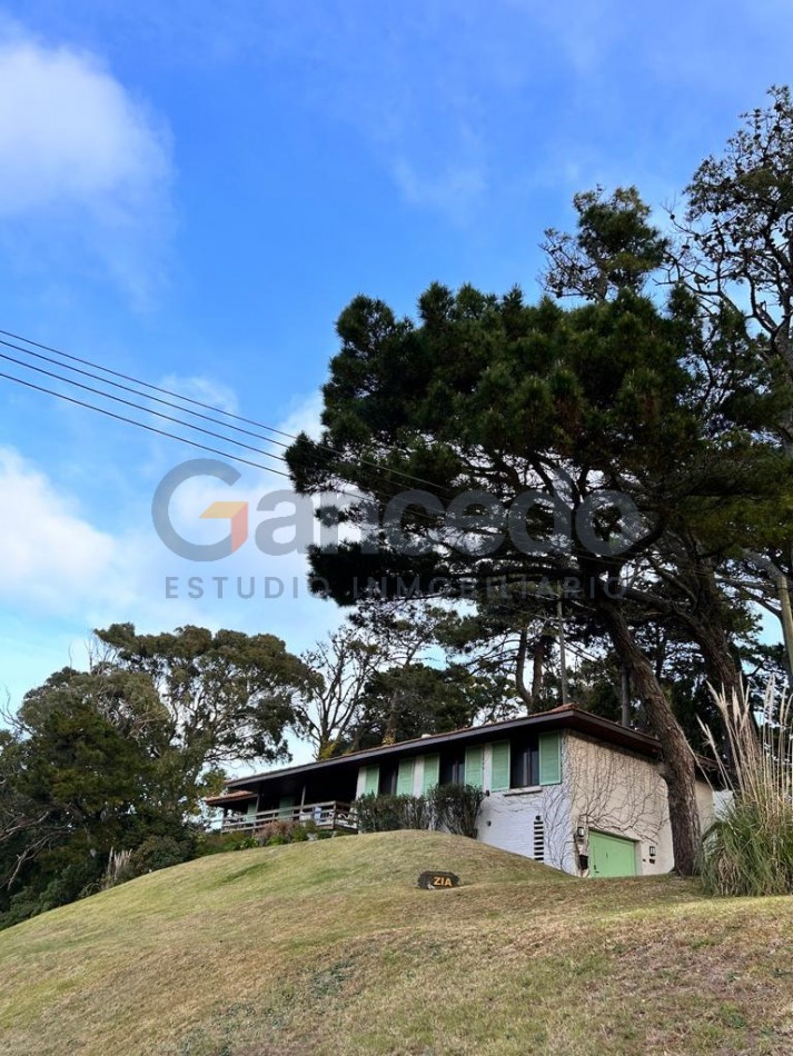 Casa en Venta a Dos Cuadras de la Playa en Lasalle, Pinamar