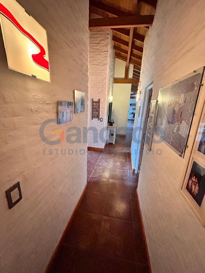 Casa en Venta a Dos Cuadras de la Playa en Lasalle, Pinamar