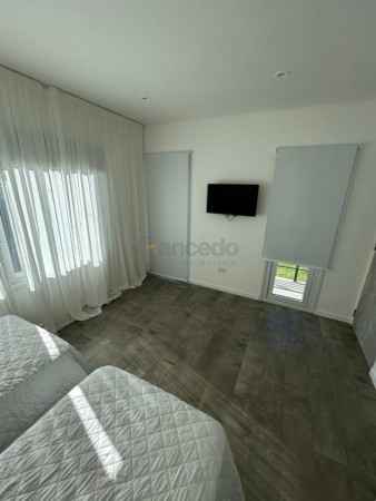 Casa En Venta En Barrio Ecuestre Costa Esmeralda Con Pileta, Playroom Y Acceso A Cancha De Polo